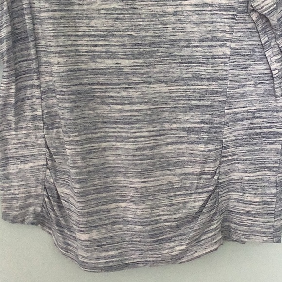 Liz Claiborne Weekend blue/white stripe scoop neck, 3/4 sleeve top Size XL - Picture 3 of 10